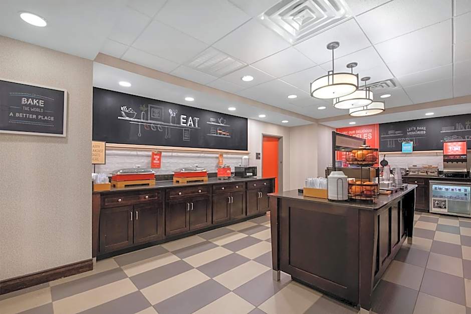 Hampton Inn By Hilton & Suites Harvey