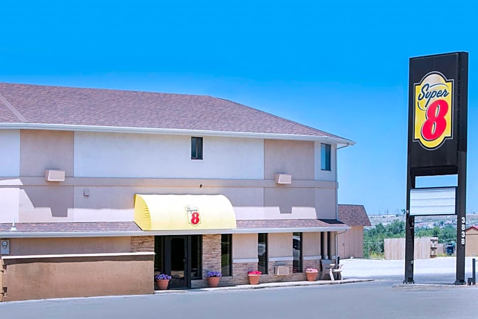 Super 8 by Wyndham Casper West by the River