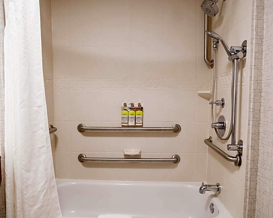 Holiday Inn Express & Suites Knoxville - Farragut by IHG