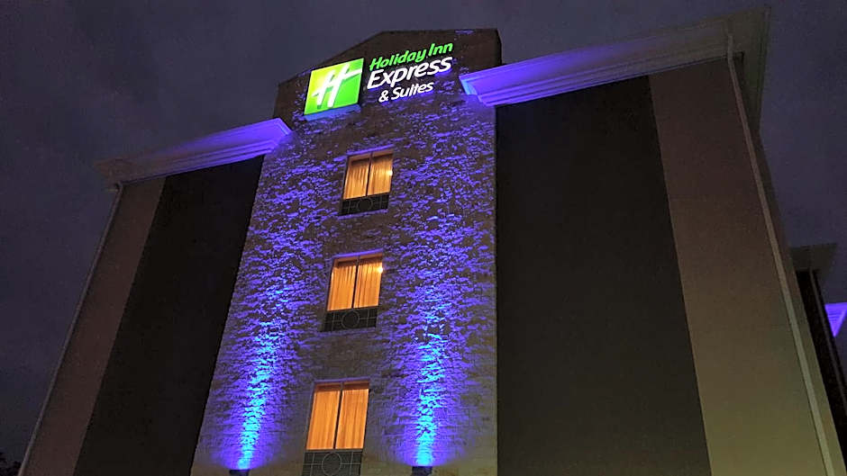Holiday Inn Express and Suites Atascocita - Humble - Kingwood By IHG