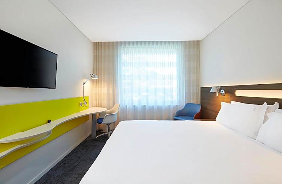 Holiday Inn Express Sydney Macquarie Park By IHG
