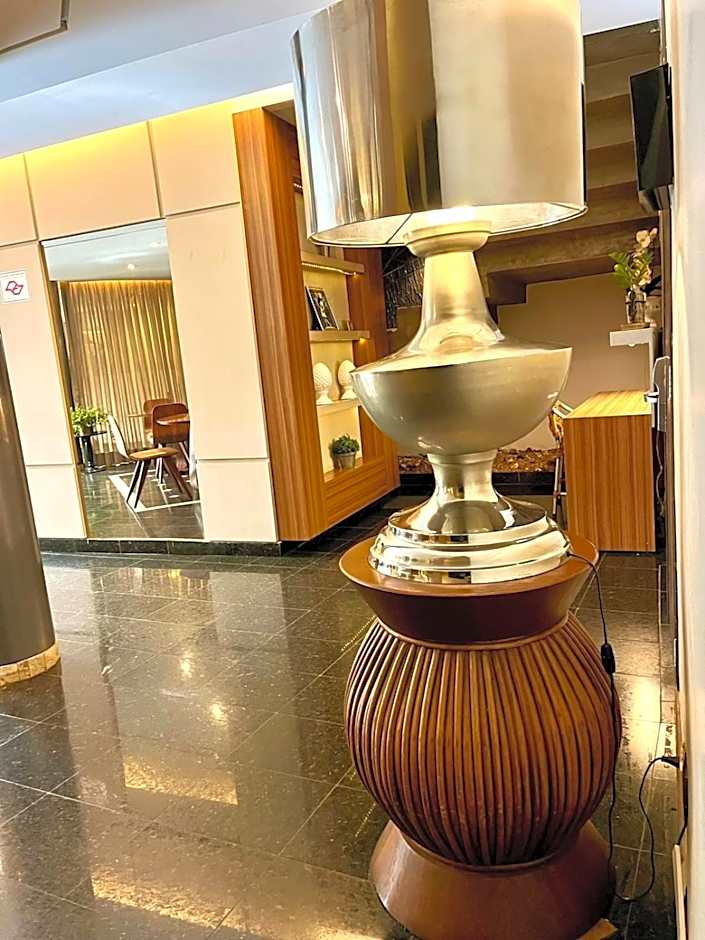 Oasis Plaza Hotel