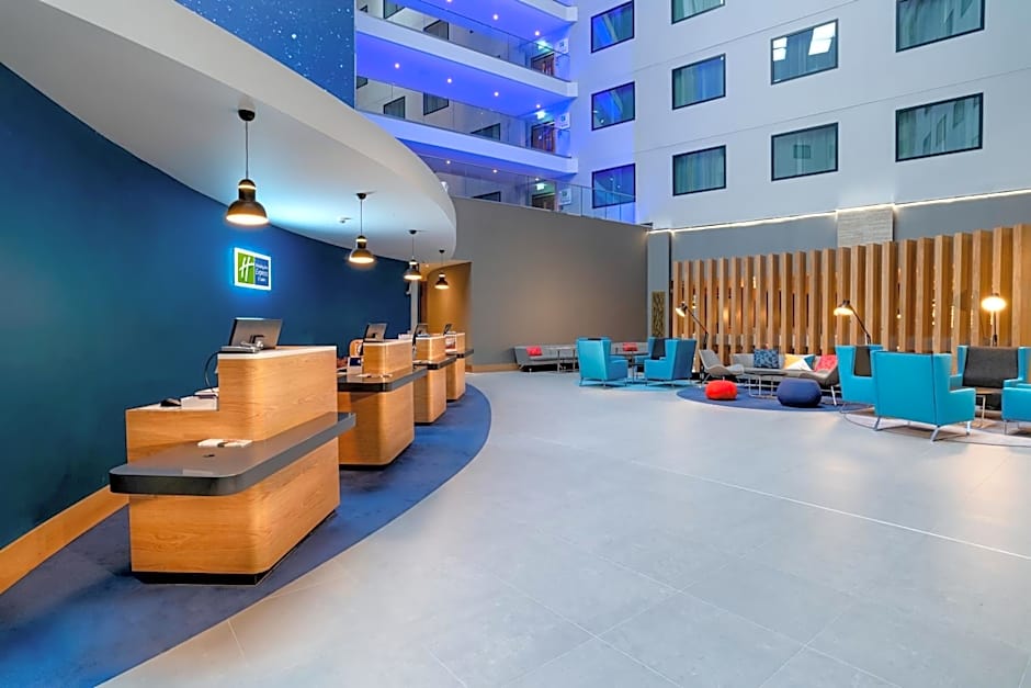Holiday Inn Express - London Heathrow T4 By IHG