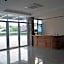 Sisombat Plaza Hotel