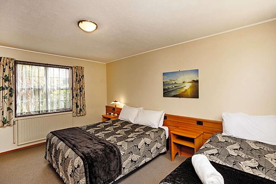 Balmoral Lodge Motel