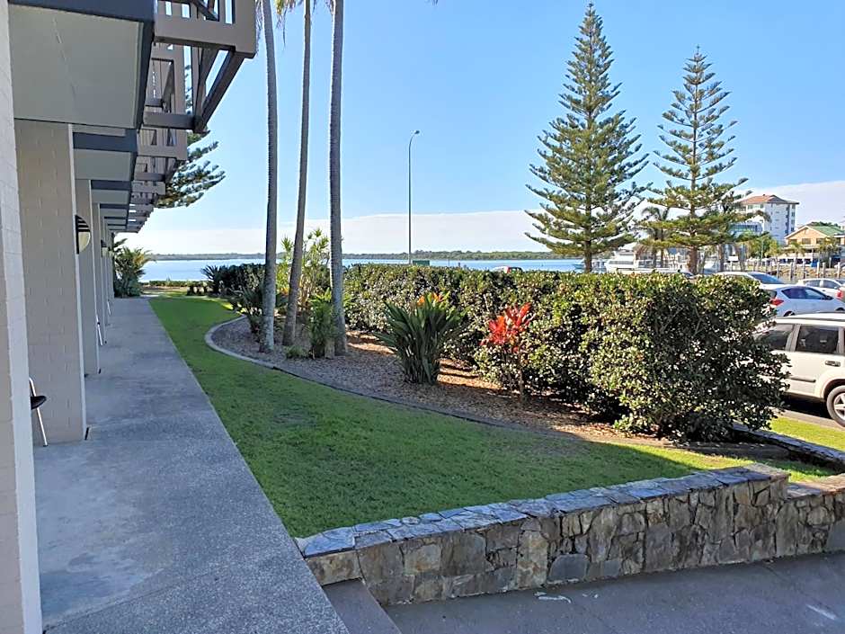 Comfort Resort Waters Edge