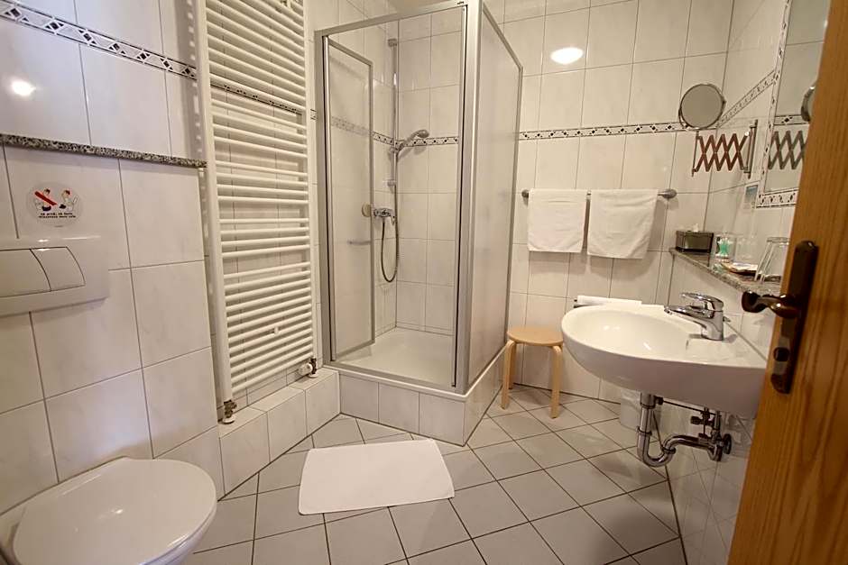 Weinhotel / Gasthaus zur Sonne