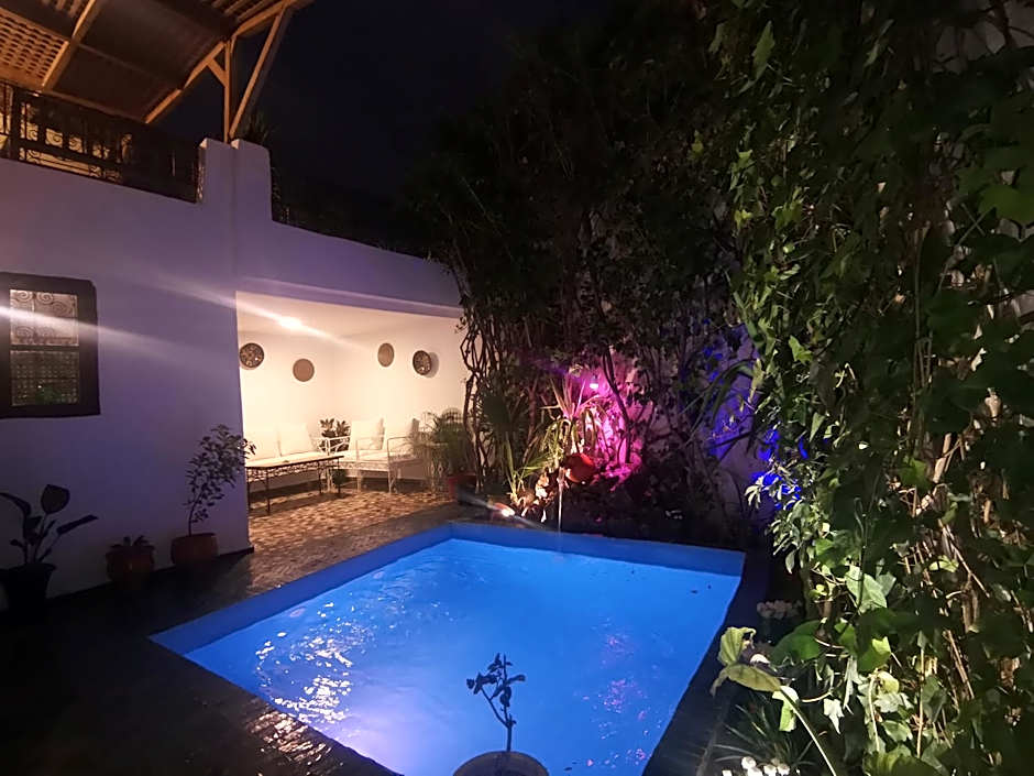 Dar Ben Daoud avec piscine et terrasse privee
