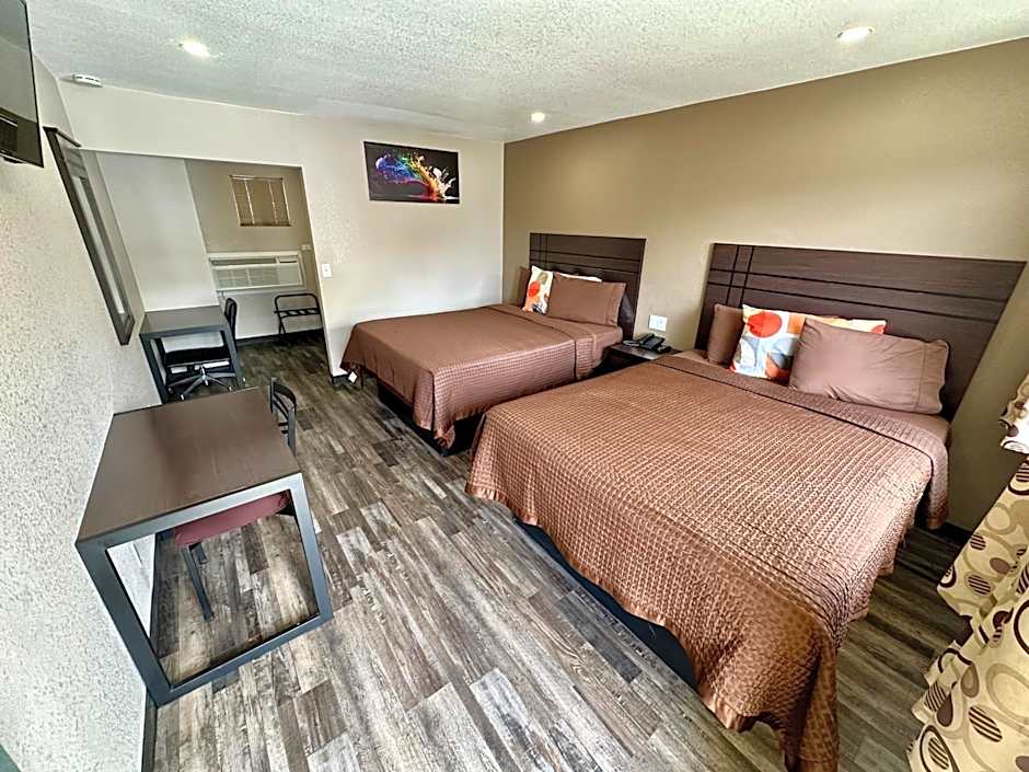 West Inn NAU - Downtown Flagstaff