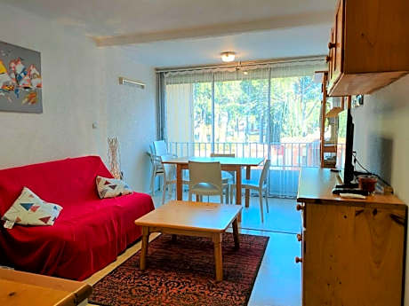 Appartement 2 Pièces Cabine, Piscine, Proche Plage - 6 Pers. - FR-1-225-792