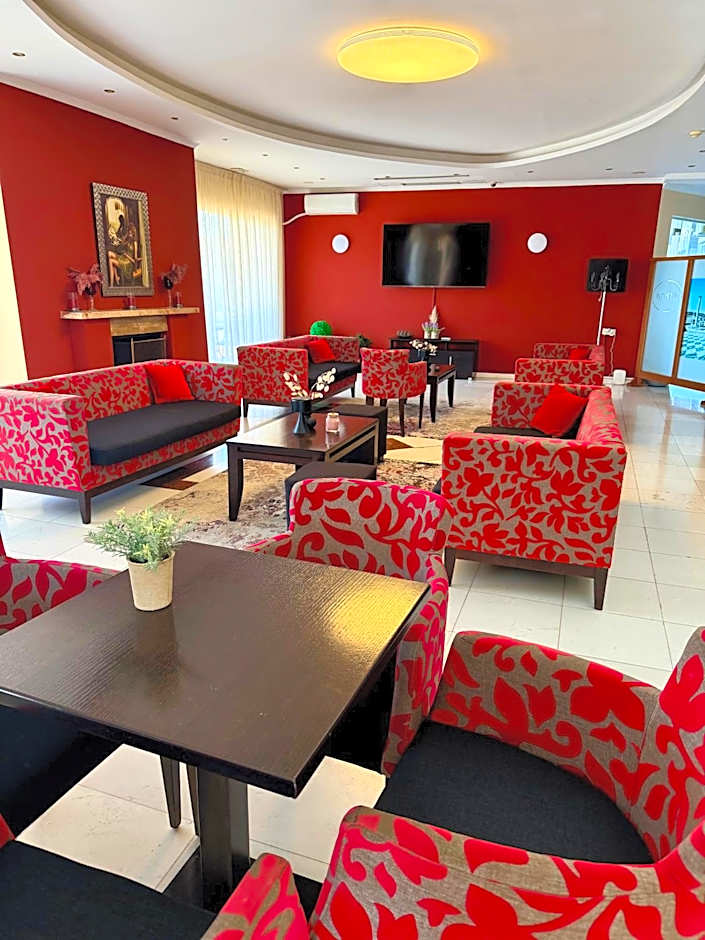 Kornilios Istron Hotel