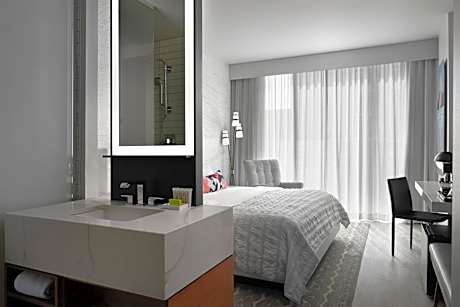 King Room with City View