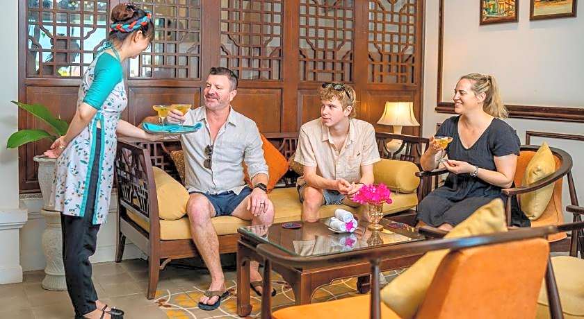 Lantana Riverside Hoi An Hotel