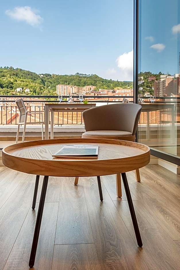 Bilbao City Center by abba Suites