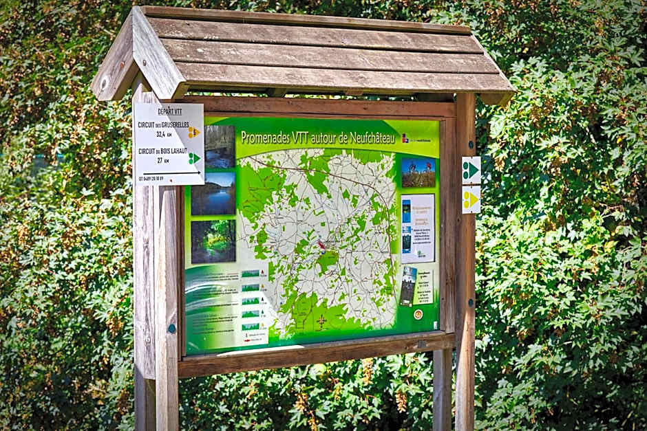 Hillview Hotel Grandvoir