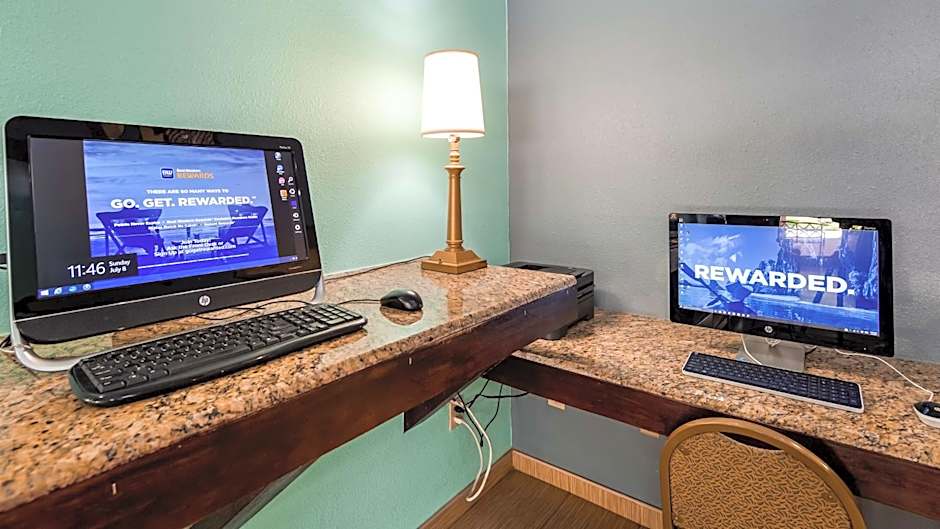 Best Western Plus The Woodlands