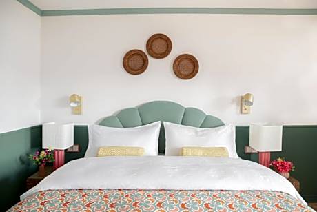 Double Room with Lake View