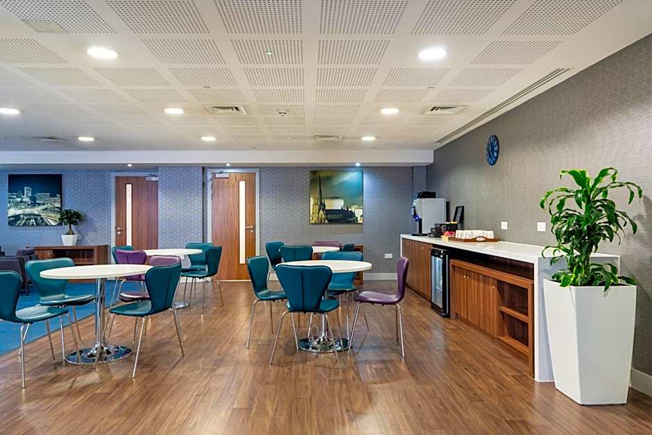 Holiday Inn Express Birmingham-Snow Hill By IHG