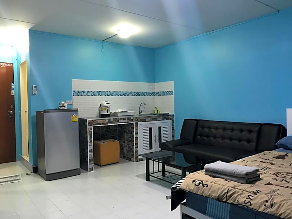 Muangthongthani Rental/Khun Dan