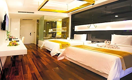 Premier Deluxe Twin Room