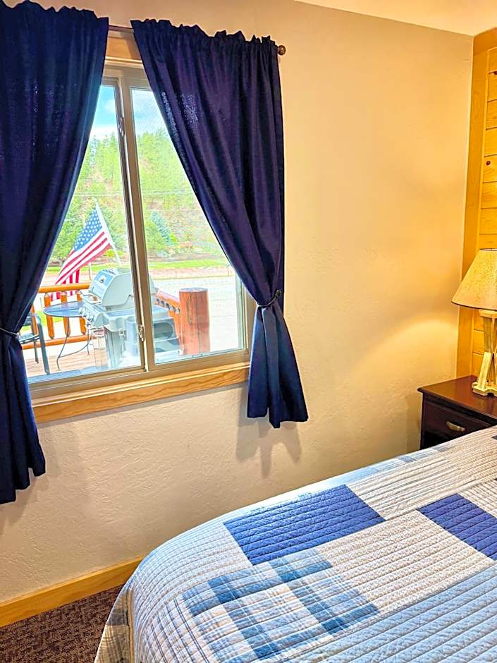 Mountain View Lodge & Cabins