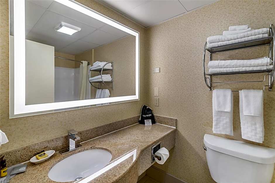 Best Western Plus Keene Hotel