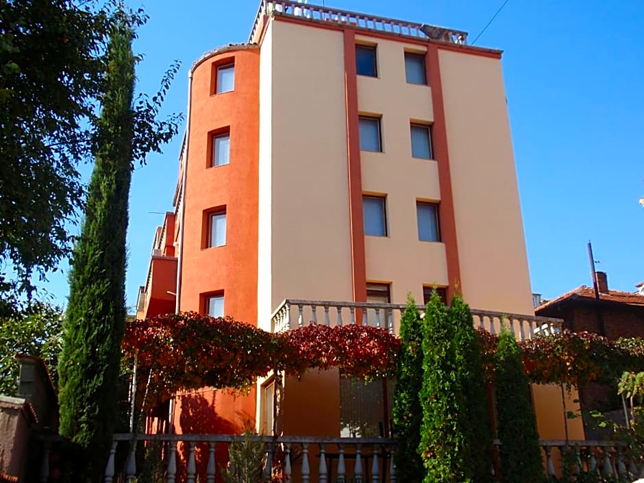 Family Hotel Saint Iliya