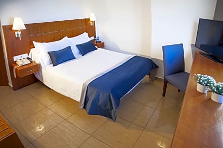 Hostal Savoy