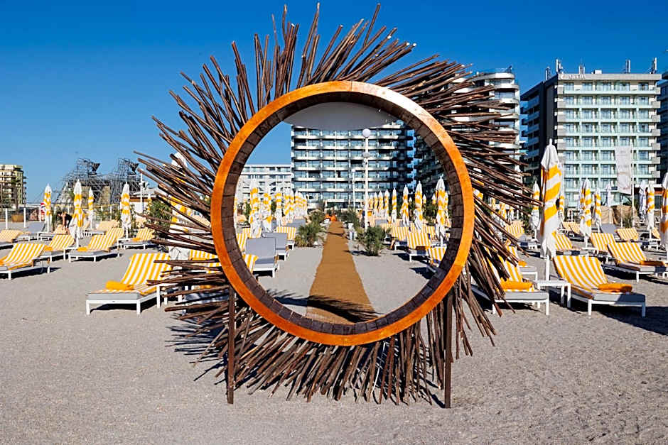 Crowne Plaza Constanta Mamaia Beach By IHG