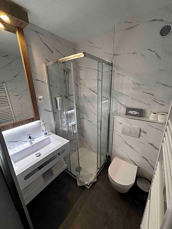 Hotel Alpina