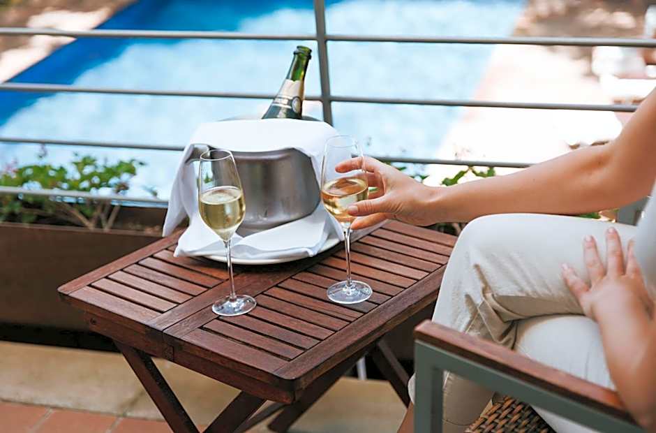 NM Suites by Escampa Hotels