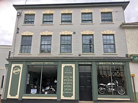 Union Road Moto Velo Accommodation