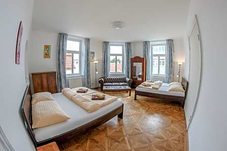 Quadruple Room with Shared Bathroom