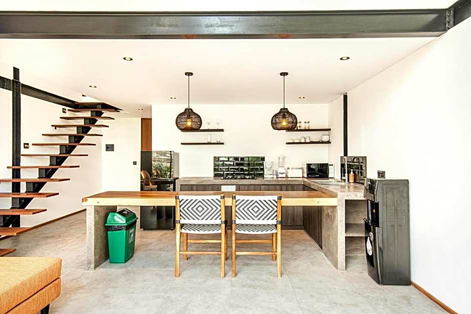 Huge Loft 200m from the Beach Canggu