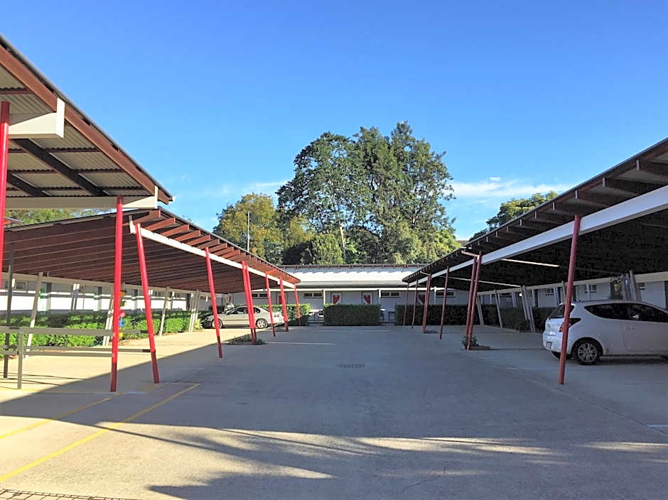 Red Bridge Motor Inn