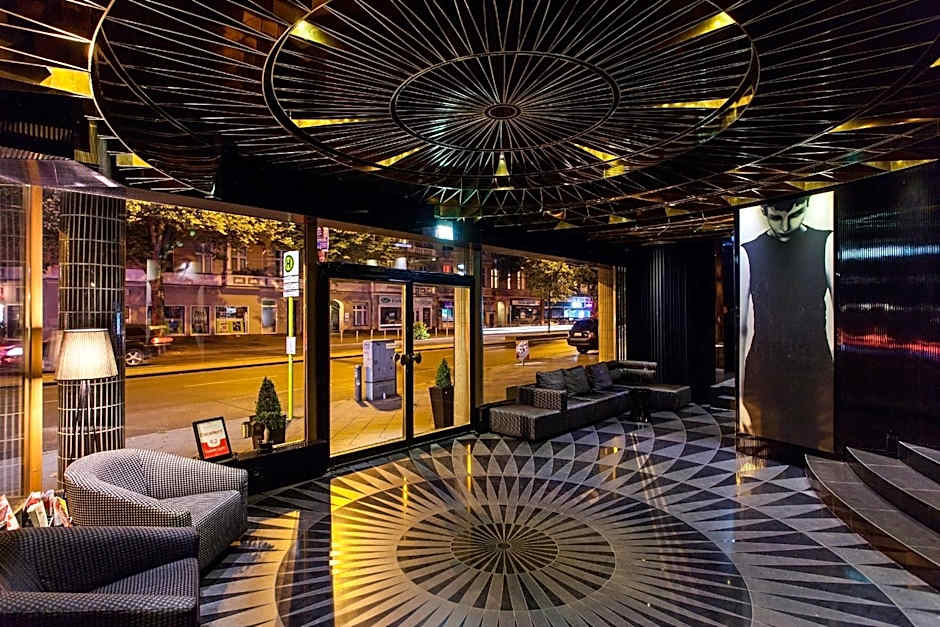 Quentin Boutique Hotel