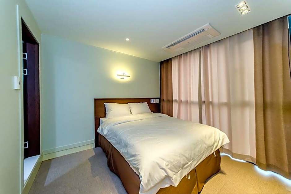 Sunrise Hotel Jungmun