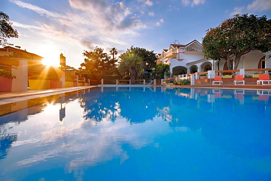 Diano Sporting Apartments