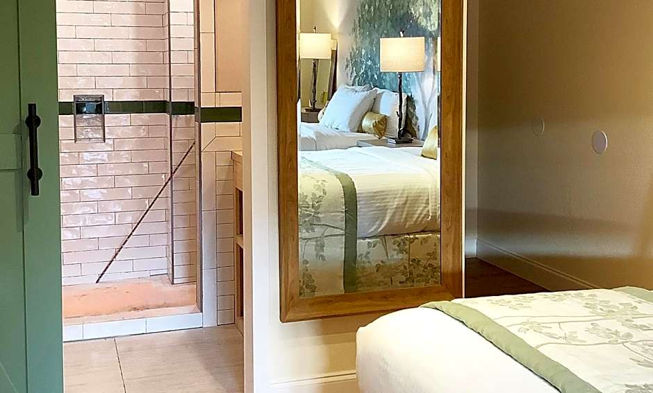 Arbors at Island Landing Hotel & Suites