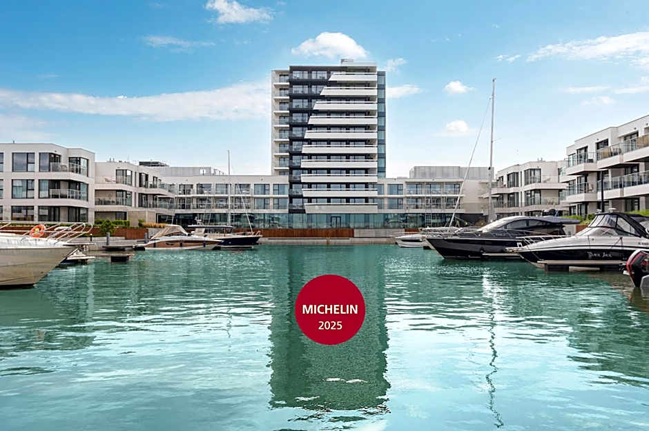 GRANO HOTEL Solmarina