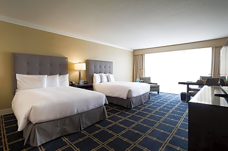Queen Room with Two Queen Beds - Disability Access