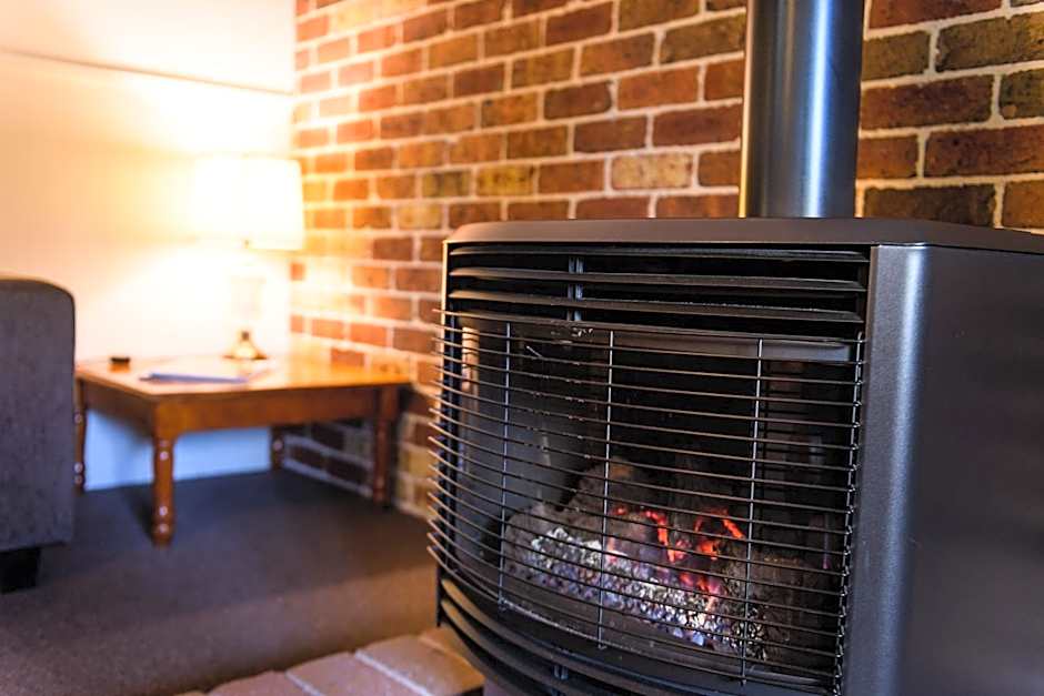 Federation Gardens & Possums Hideaway