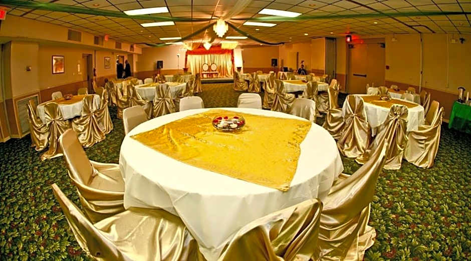 Columbus Grand Hotel & Banquet Center