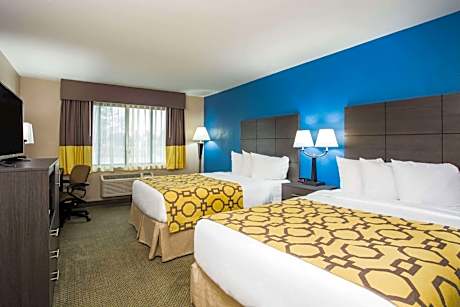 One-Bedroom Suite with Two Double Beds - Non-Smoking