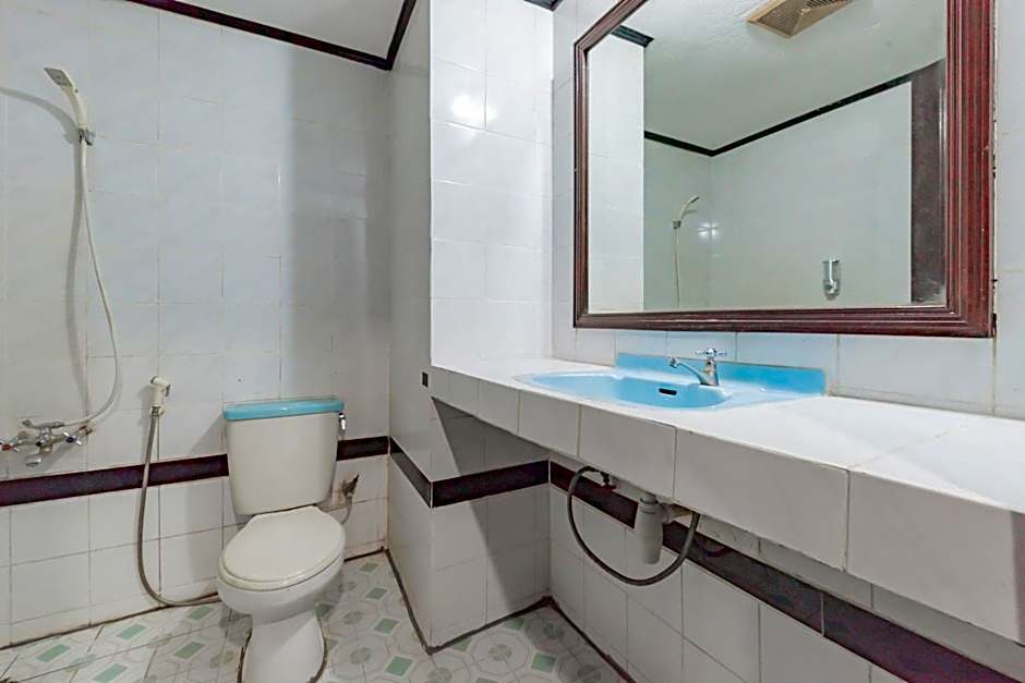 RedDoorz near Plaza Balikpapan