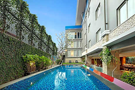 Primera Hotel Seminyak