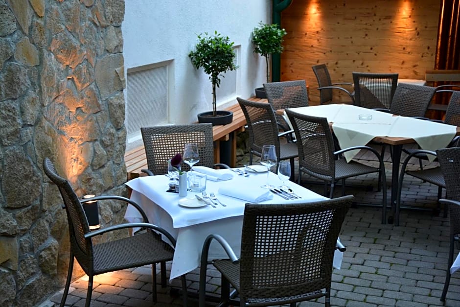 Der Thaller - Wirtshaus - Restaurant - Hotel