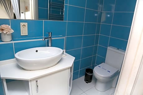 Ground Floor Reverse Duplex Apartment