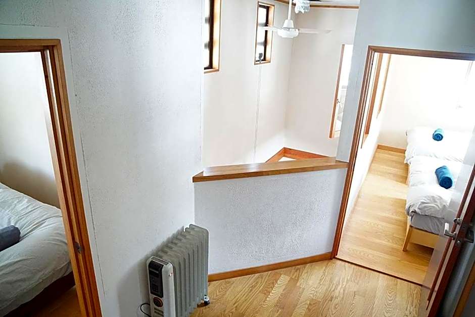 Shirokuma Lodge Hakuba