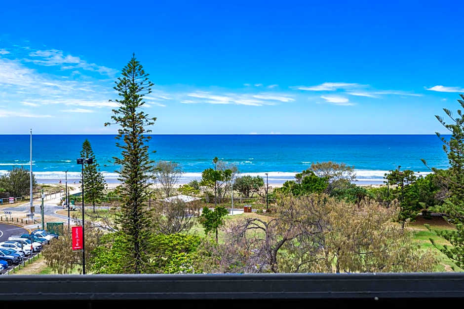 Hi Ho Beach Apartments on Broadbeach